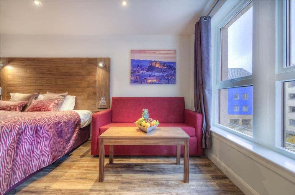 Holyrood Aparthotel Единбург Екстер'єр фото